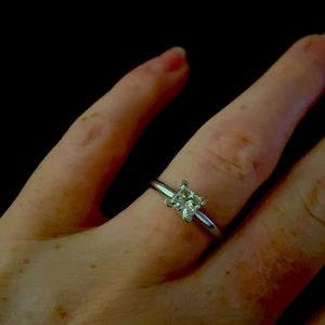 This is a wedding ring process cut